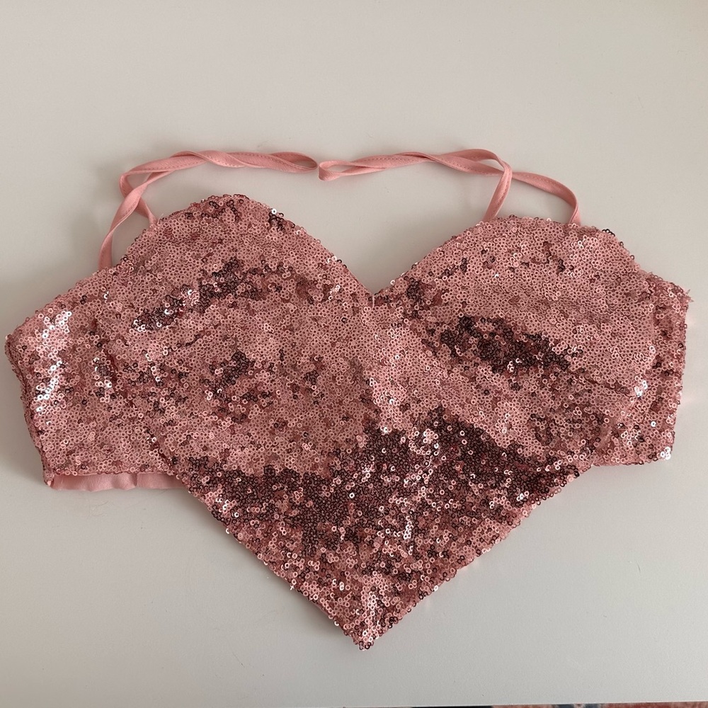 Sequin heart crop top in pink - Perfect for Taylor Swift Eras Tour!